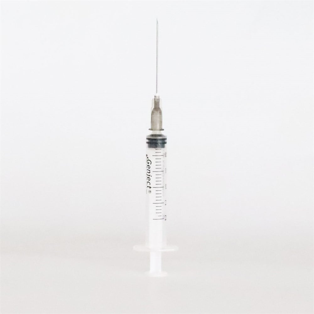 GENJECT – 2mL Enjektör İğneli (Yeşil Uç) – 1 Kutu (250 Adet)